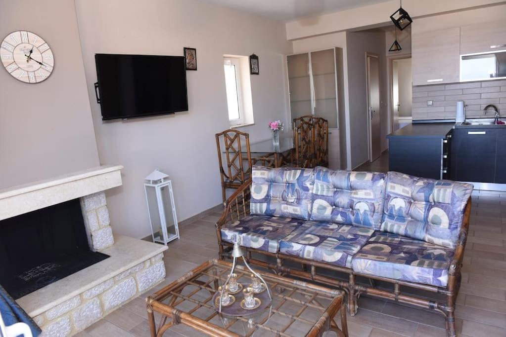 Katerina Luxury Suites Elia  Eksteriør bilde